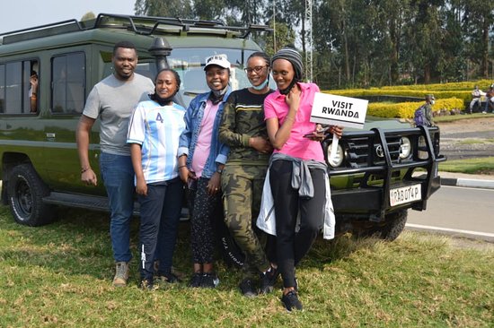 Hire best cars at Rwanda Gorilla Quest